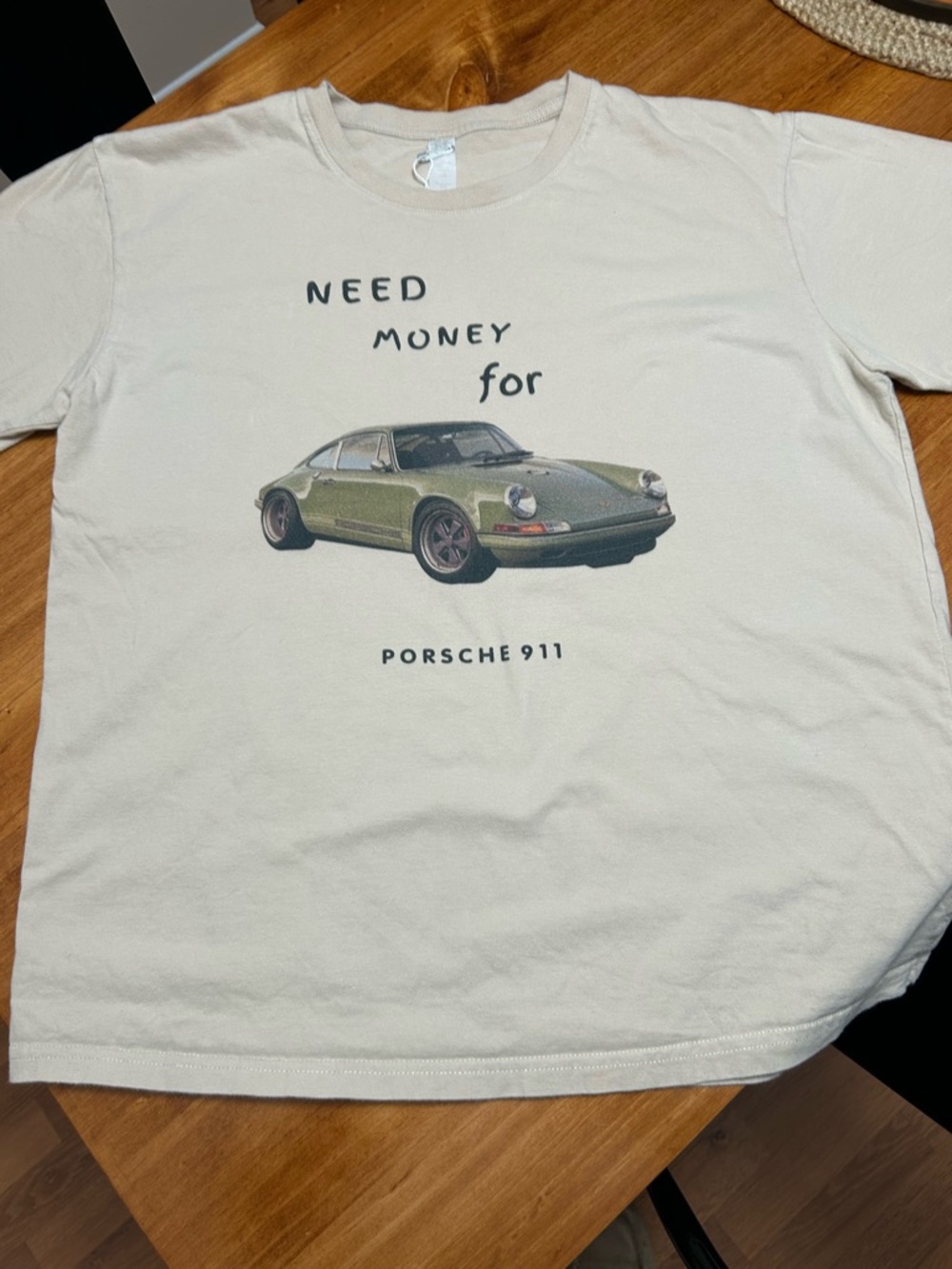 Porsche 911 Graphic Tee in Cream with Green Car